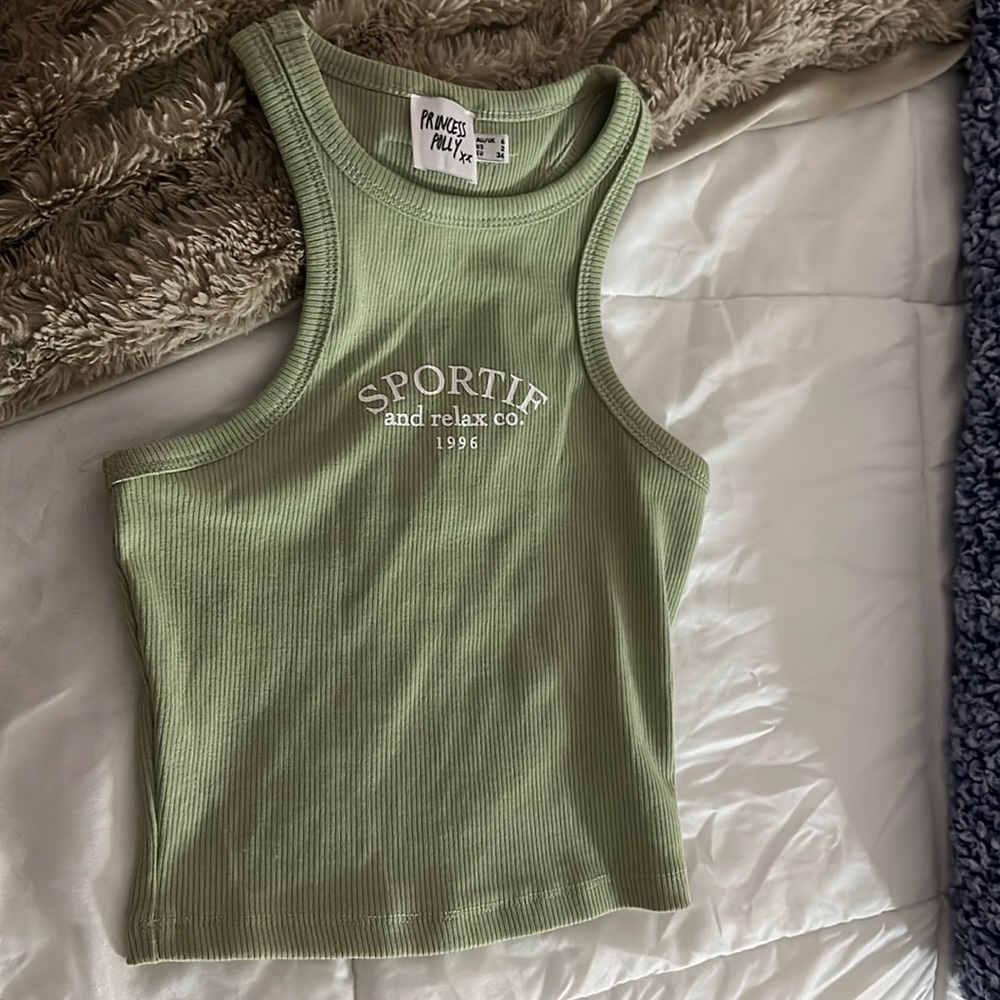 cropped tank top